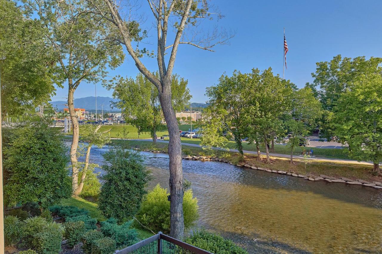 The Inn On The River Pigeon Forge Exterior foto