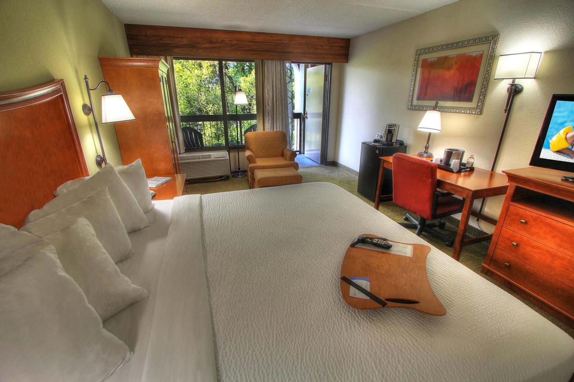The Inn On The River Pigeon Forge Exterior foto